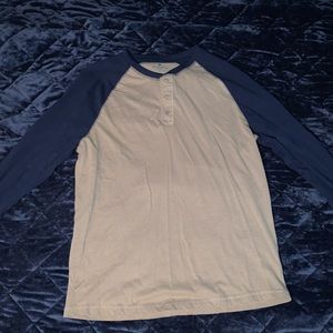 Long sleeve shirt